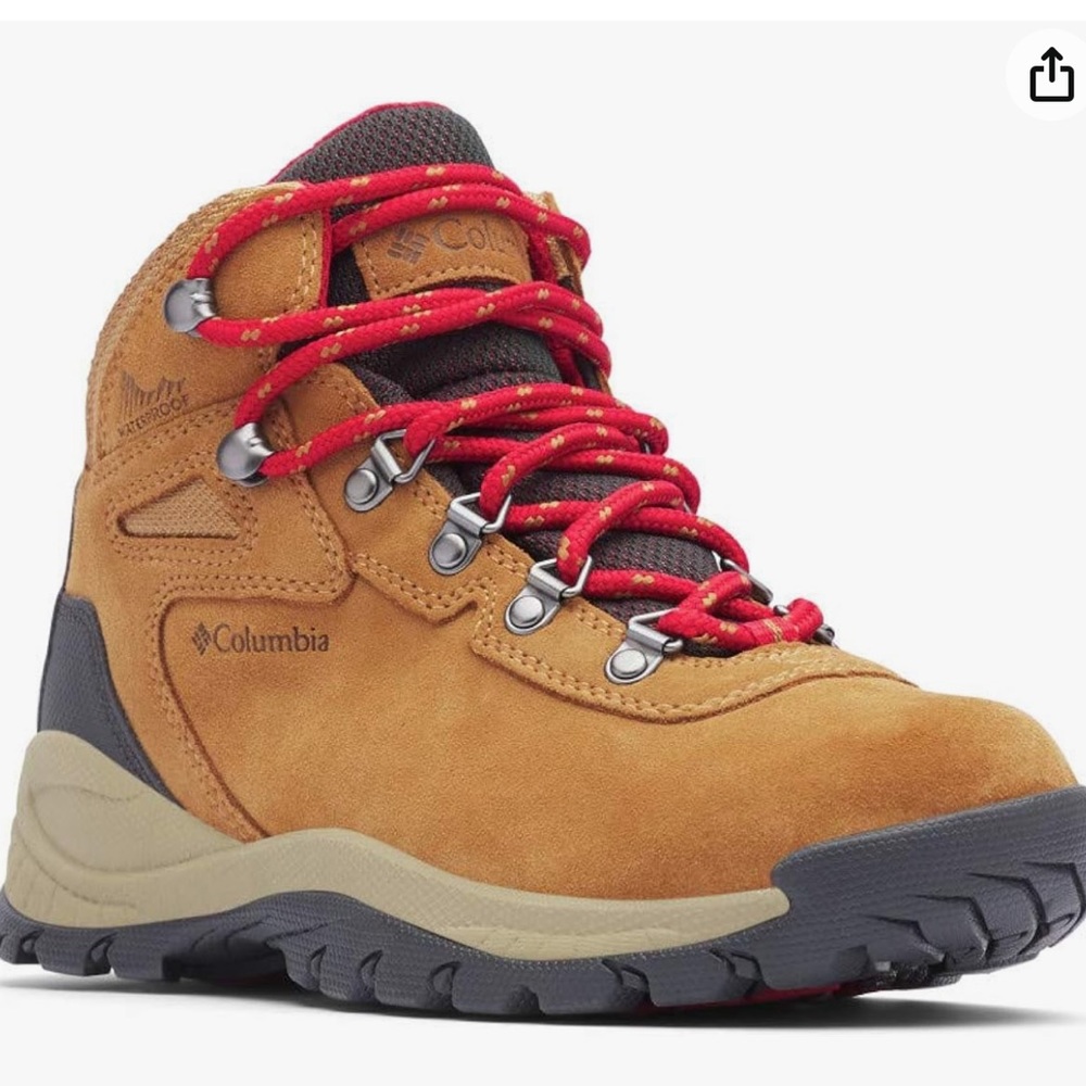 Columbia Women Hiking Boots 7.5